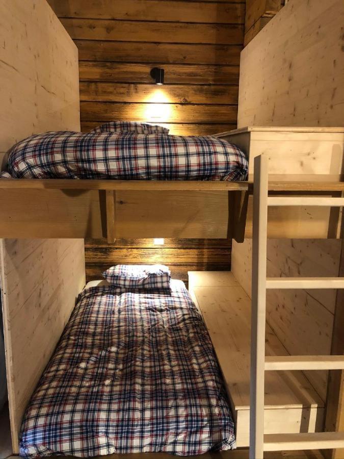 לה קרוסט Freeride Hostel מראה חיצוני תמונה