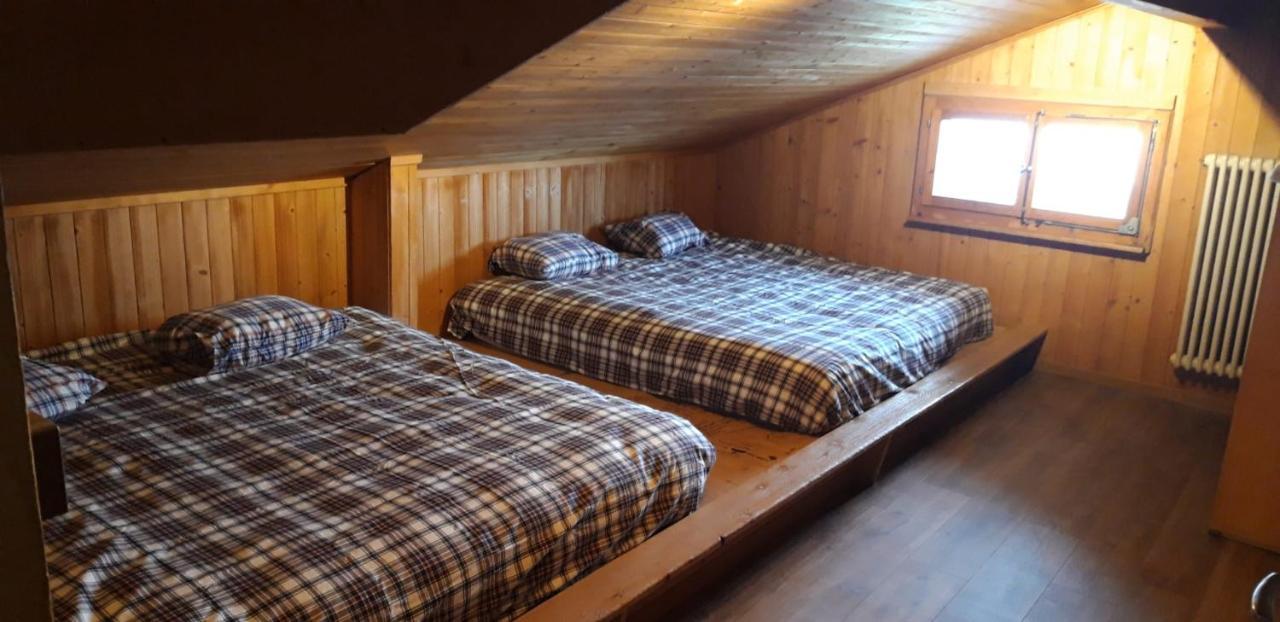 לה קרוסט Freeride Hostel מראה חיצוני תמונה